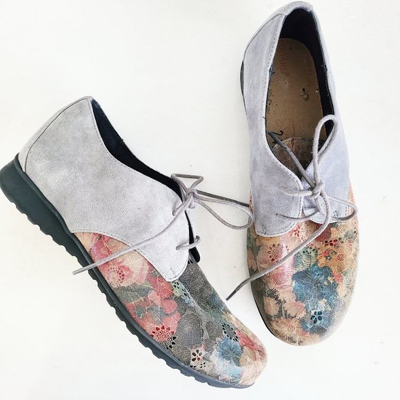 Aetrex Shoes - AETREX erin lace up oxford floral shoe